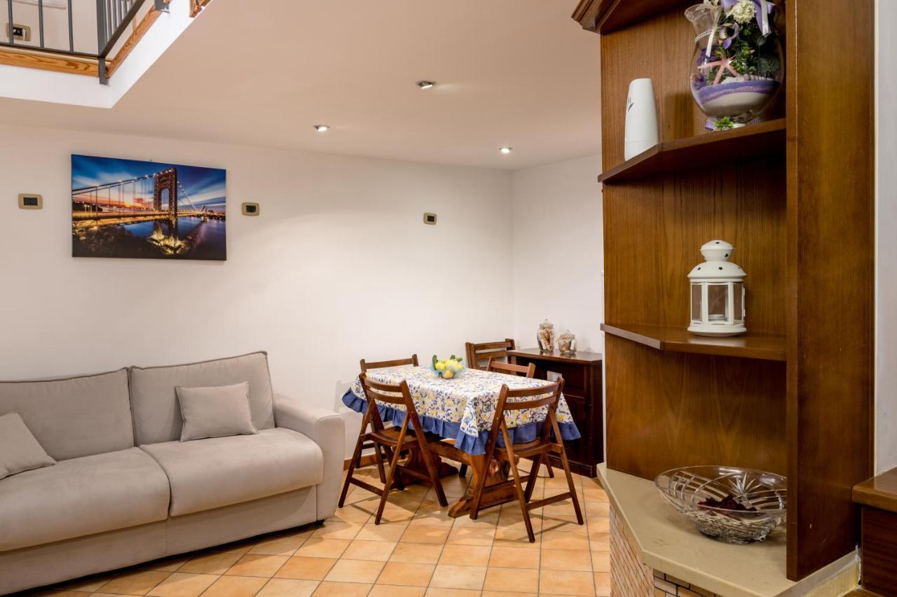 Casa Resilienza Vico Equense - 5 Min Dal Mareアパートメント エクステリア 写真