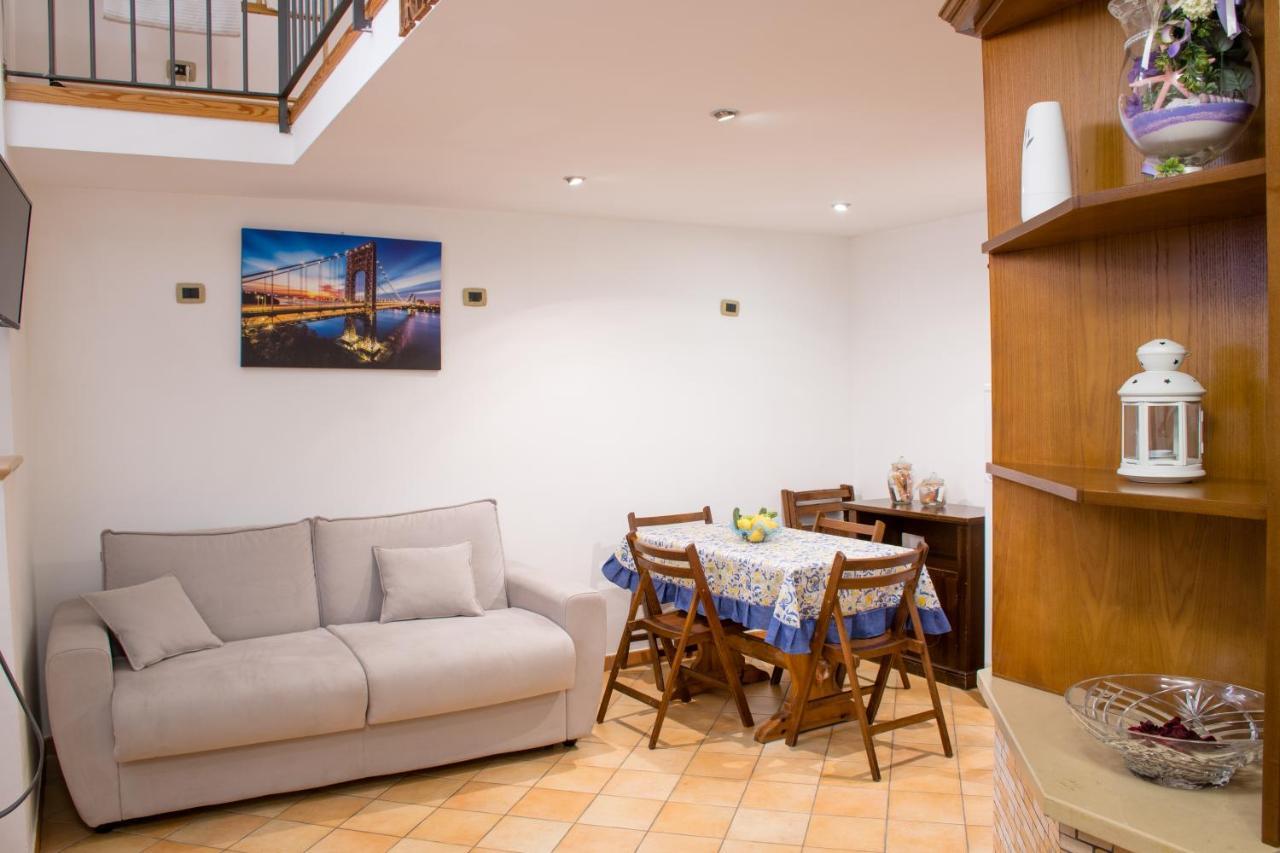 Casa Resilienza Vico Equense - 5 Min Dal Mareアパートメント エクステリア 写真