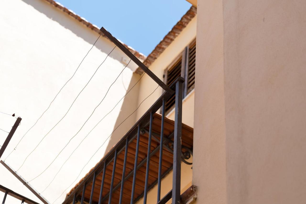 Casa Resilienza Vico Equense - 5 Min Dal Mareアパートメント エクステリア 写真